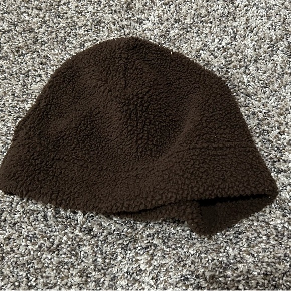 Cabelas Sherpa Fleece Woman’s accessory set - Picture 4 of 4